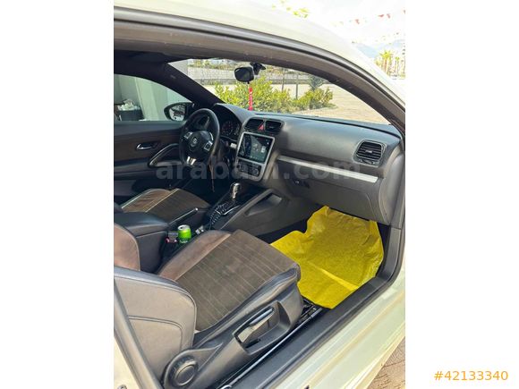BİLEK AUTO'DAN 2012 MODEL DEĞİŞENSİZ SCİROCCO-OTOMATİK-CAM TAVAN