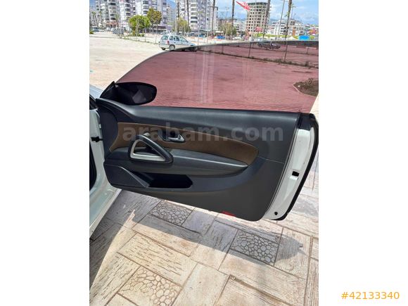 BİLEK AUTO'DAN 2012 MODEL DEĞİŞENSİZ SCİROCCO-OTOMATİK-CAM TAVAN