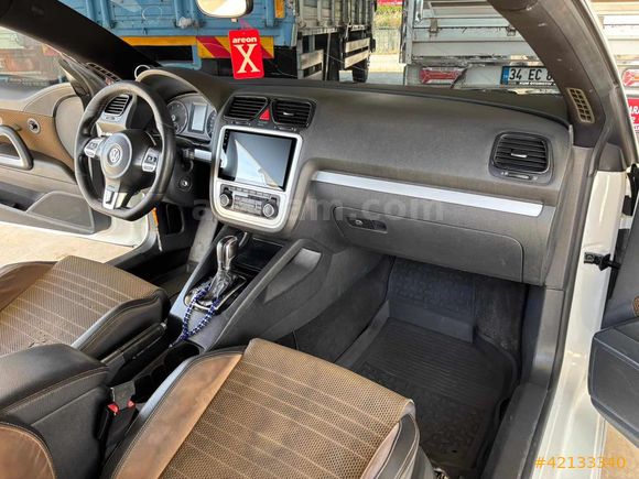 BİLEK AUTO'DAN 2012 MODEL DEĞİŞENSİZ SCİROCCO-OTOMATİK-CAM TAVAN
