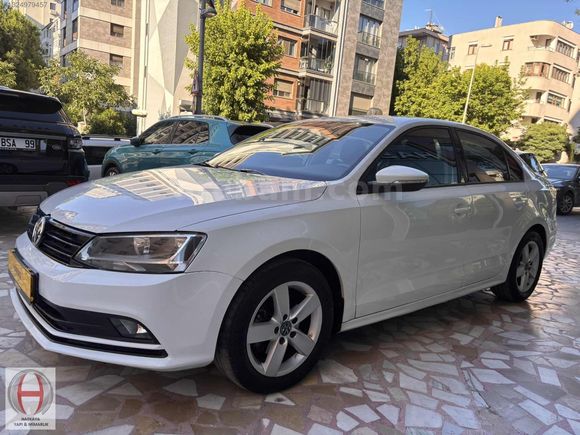 2015 MODEL JETTA İLK SAHİBİNDEN. SADECE 81 BİN KM DE DİZEL