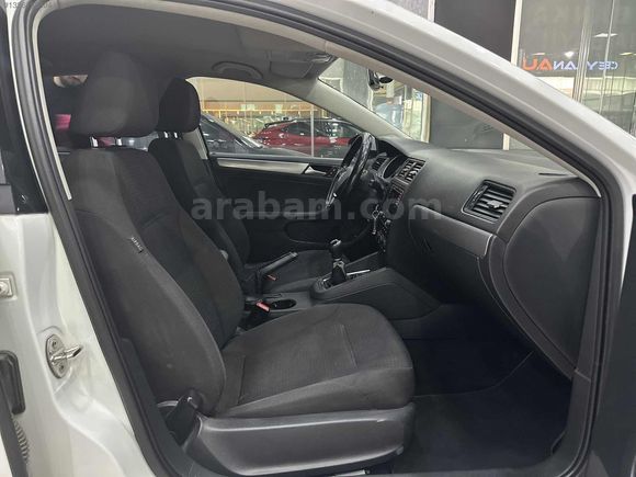 *HATASIZ* 2017ÇIKIŞ 110BİNDE VW JETTA 1.6TDİ TREND PLUS *Ç.JANT*
