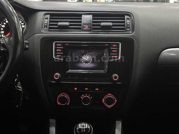 *HATASIZ* 2017ÇIKIŞ 110BİNDE VW JETTA 1.6TDİ TREND PLUS *Ç.JANT*