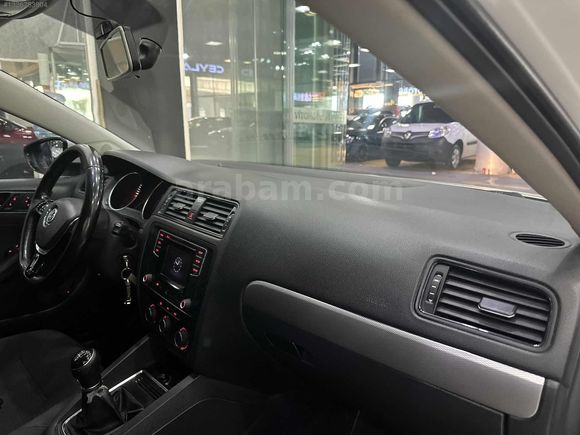 *HATASIZ* 2017ÇIKIŞ 110BİNDE VW JETTA 1.6TDİ TREND PLUS *Ç.JANT*
