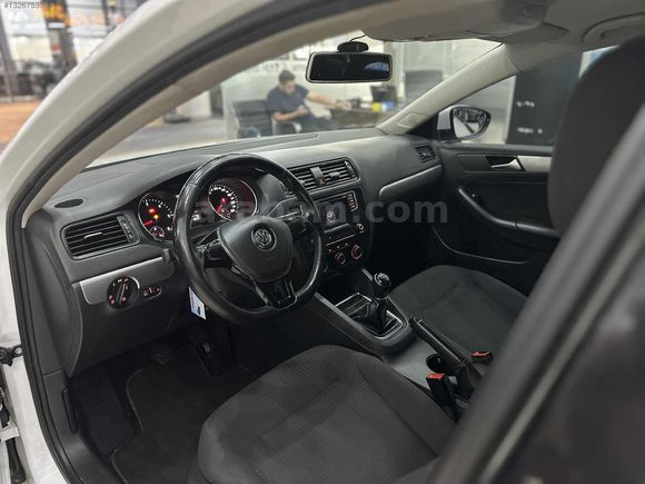 *HATASIZ* 2017ÇIKIŞ 110BİNDE VW JETTA 1.6TDİ TREND PLUS *Ç.JANT*
