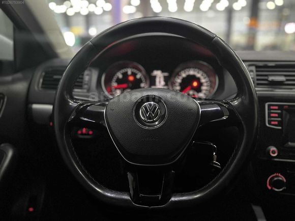 *HATASIZ* 2017ÇIKIŞ 110BİNDE VW JETTA 1.6TDİ TREND PLUS *Ç.JANT*