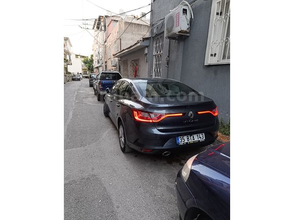Sahibinden Renault Megane 1.3 TCe Joy 2019 Model 