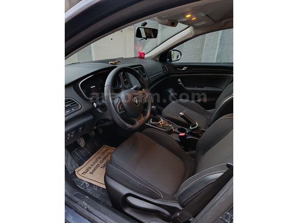 Sahibinden Renault Megane 1.3 TCe Joy 2019 Model 