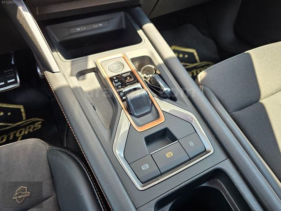SMS MOTORS 2025 FORMENTOR 1.5e-TSI MHEV IMPULSE HATASIZ 6.001KM