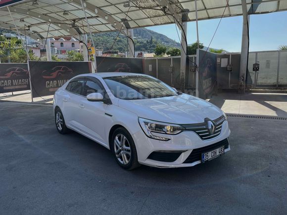 Sahibinden Renault Megane 1.6 Joy 2018 Model 