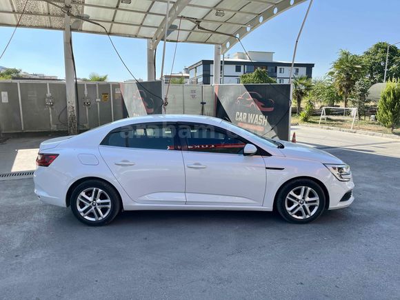 Sahibinden Renault Megane 1.6 Joy 2018 Model 