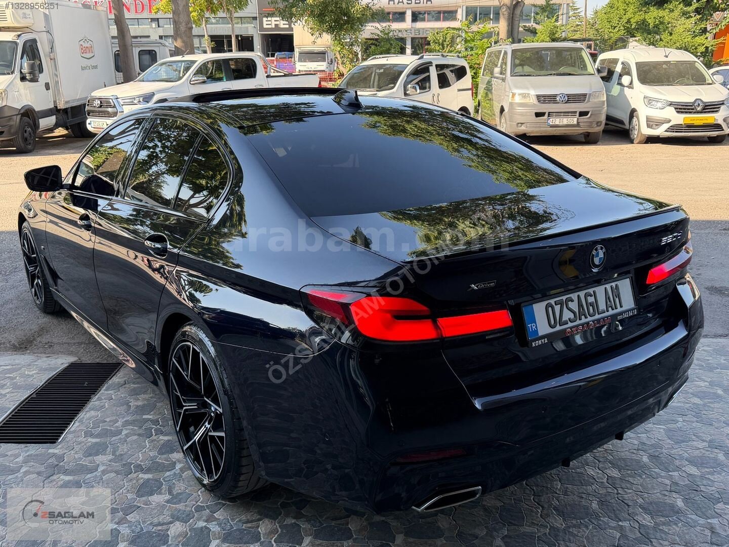 Galeriden BMW 5 Serisi 520d xDrive Special Edition M Sport 2021 Model Konya 217.000 km Siyah 7