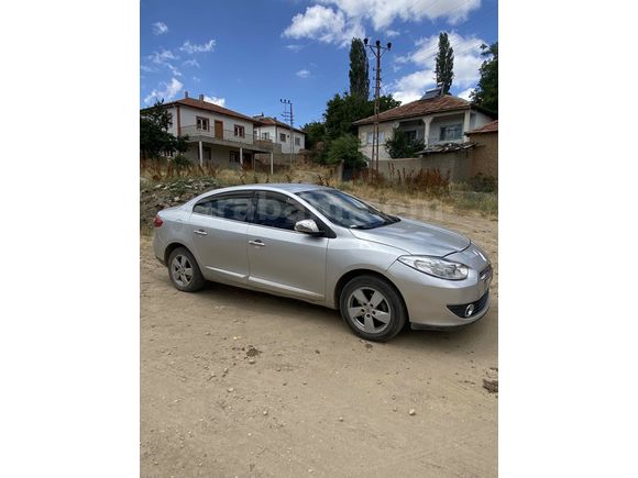 Sahibinden Renault Fluence 1.6 Dynamique 2012 Model 