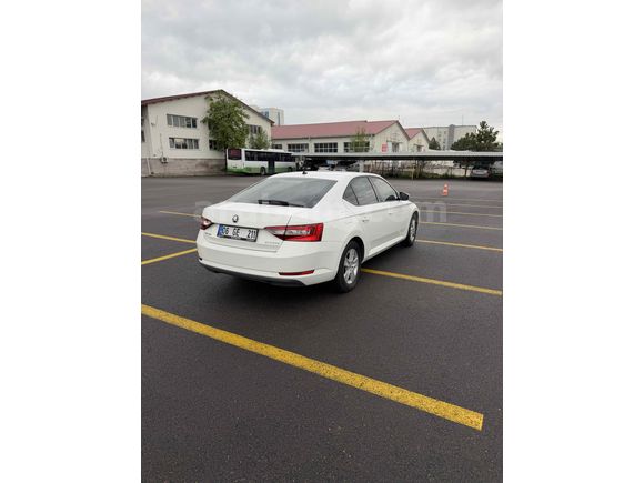 Sahibinden Skoda SuperB 1.4 TSI Active 2016 Model 