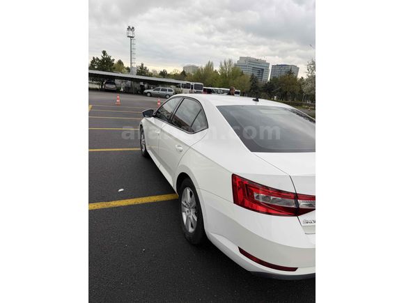 Sahibinden Skoda SuperB 1.4 TSI Active 2016 Model 