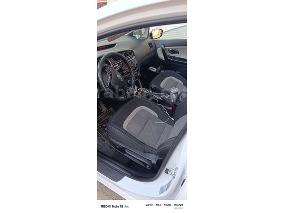 Sahibinden Kia Ceed 1.6 CRDi Concept Plus SW 2013 Model