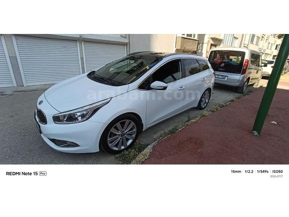 Sahibinden Kia Ceed 1.6 CRDi Concept Plus SW 2013 Model