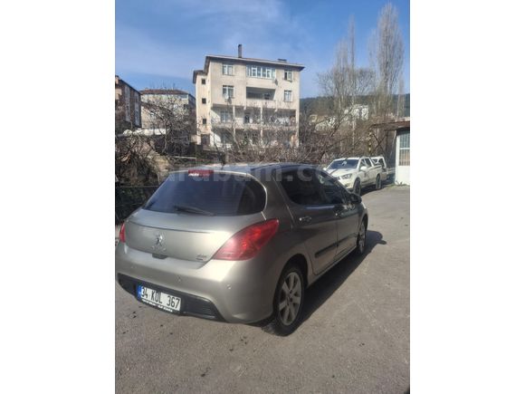 Sahibinden Peugeot 308 1.6 e-HDi Access 2011 Model