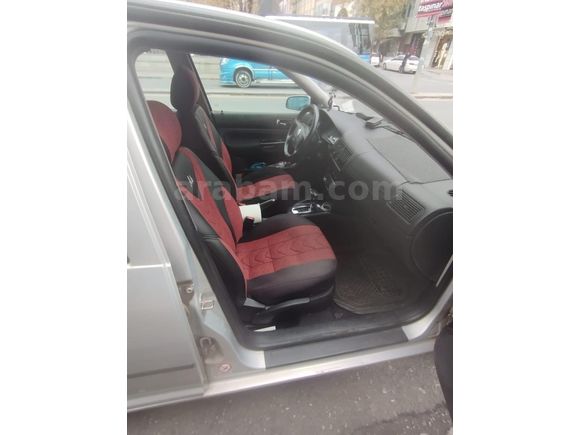 Sahibinden Volkswagen Golf 1.6 1999 Model