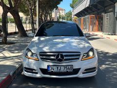 2013 C180 156beygir CAM TAVANLI 232BİNDE DEĞİŞENSİZ BAKIMLI OTV