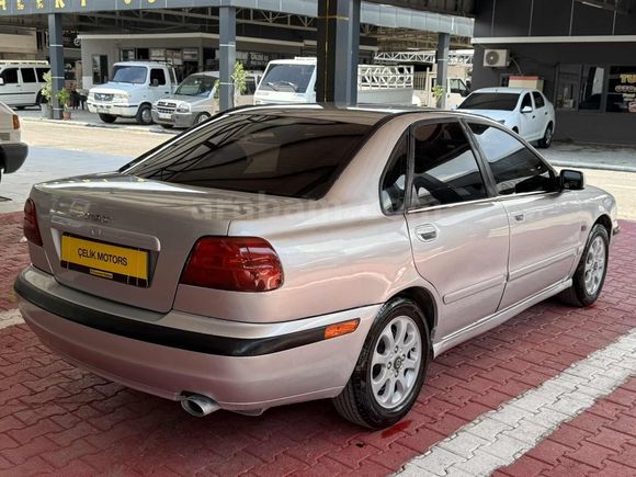 ÇELİK'DEN 2000 VOLVO S40 1.6 LPG-KLİMA-ABS-4 CAM OTO-FULL-EMSLSZ