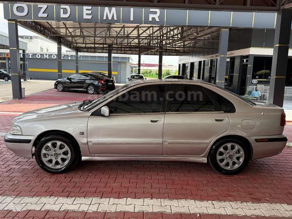 ÇELİK'DEN 2000 VOLVO S40 1.6 LPG-KLİMA-ABS-4 CAM OTO-FULL-EMSLSZ