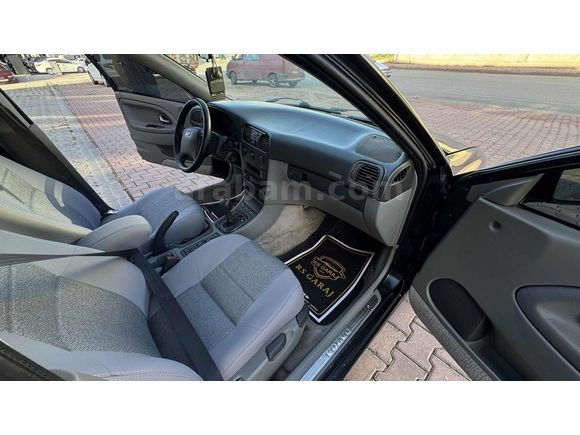 İSVEÇ TANKI 2000 MODEL OTOMATİK VİTES