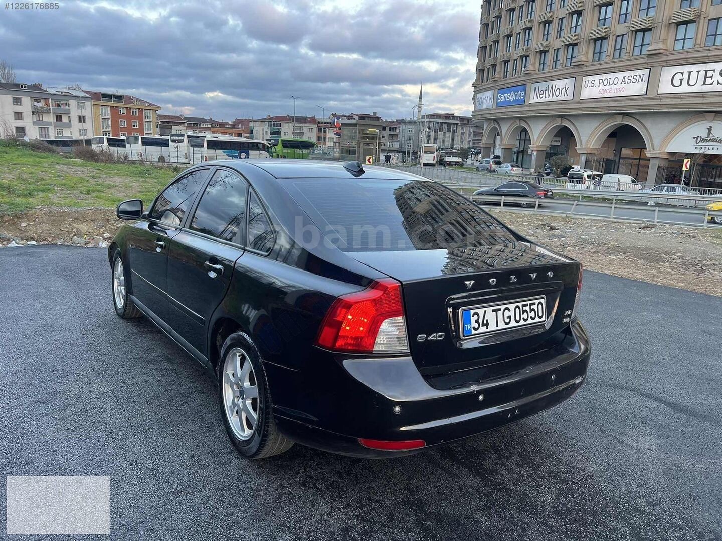 Galeriden Volvo S40 1.6 D Premium 2010 Model İstanbul 285.000 km Siyah 7