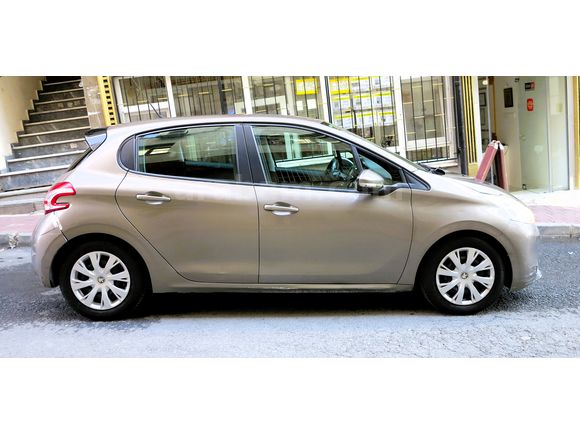 1.4 e-HDI DİZEL OTOMATİK 208