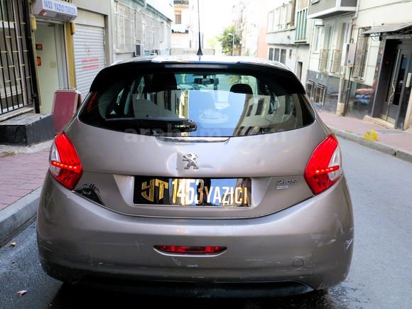 1.4 e-HDI DİZEL OTOMATİK 208