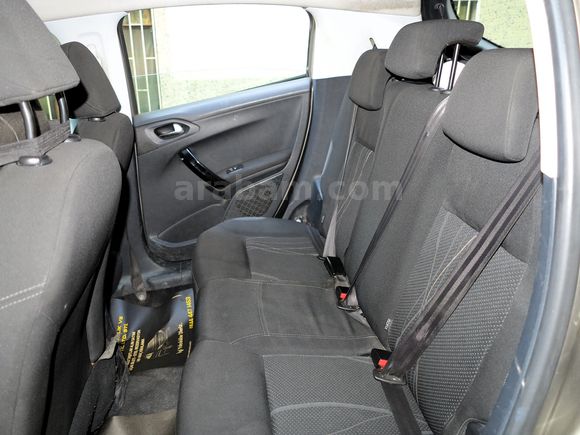 1.4 e-HDI DİZEL OTOMATİK 208