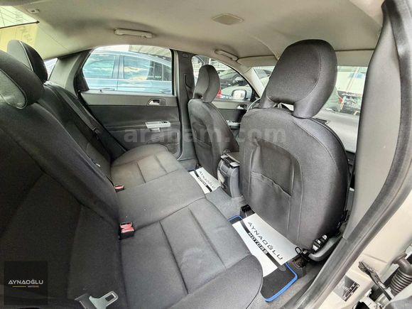 AYNAOĞLU 2008 MD VOLVO S40 1.6 MANUEL 260 BIN KM BENZİN LPG