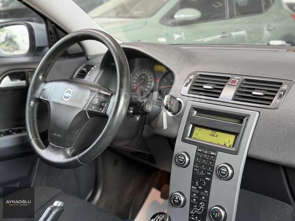 AYNAOĞLU 2008 MD VOLVO S40 1.6 MANUEL 260 BIN KM BENZİN LPG