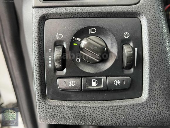 ÇINAR'DAN 2010 MODEL 2,0 VOLVO S40 OTOMATİK