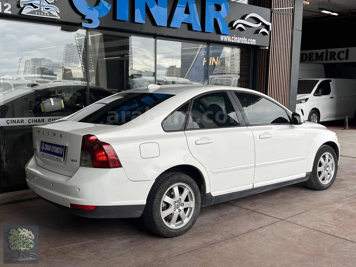 Galeriden Volvo S40 2.0 D 2010 Model İstanbul 209.045 km Beyaz 6