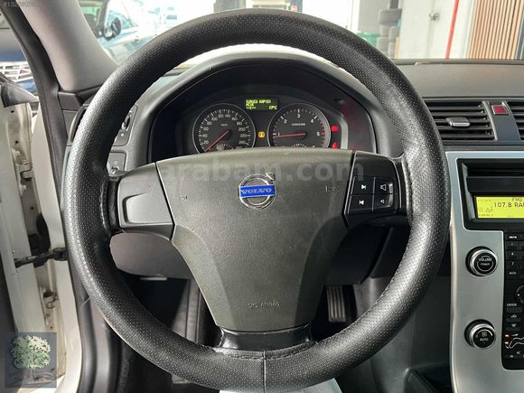 ÇINAR'DAN 2010 MODEL 2,0 VOLVO S40 OTOMATİK