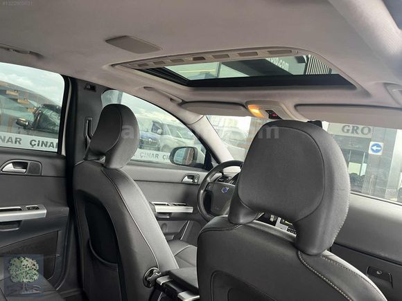 ÇINAR'DAN 2010 MODEL 2,0 VOLVO S40 OTOMATİK