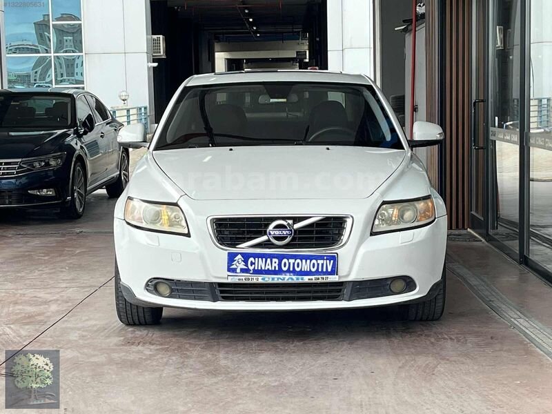 Galeriden Volvo S40 2.0 D 2010 Model İstanbul 209.045 km Beyaz