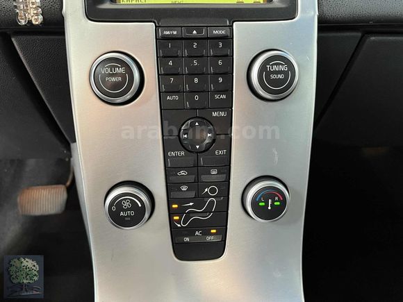 ÇINAR'DAN 2010 MODEL 2,0 VOLVO S40 OTOMATİK