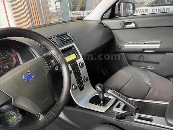 ÇINAR'DAN 2010 MODEL 2,0 VOLVO S40 OTOMATİK