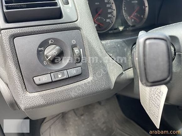 VOLVO S40 1.6 D D2 DYNAMİC EDITİON MANUEL ÇEKİ DEMİRLİ