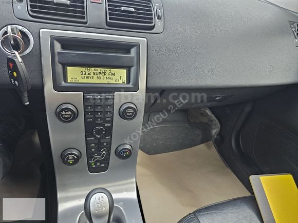 VOLVO S40 1.6 D D2 DYNAMİC EDITİON MANUEL ÇEKİ DEMİRLİ