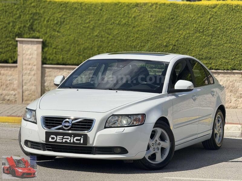 Galeriden Volvo S40 1.6 D Dynamic 2012 Model Denizli 229.500 km Beyaz
