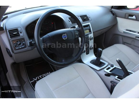 2011 VOLVO S40 1.6 D 115 HP 177.000 KM DE BAKIMLI TERTEMİZ