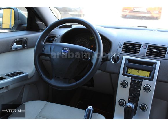2011 VOLVO S40 1.6 D 115 HP 177.000 KM DE BAKIMLI TERTEMİZ