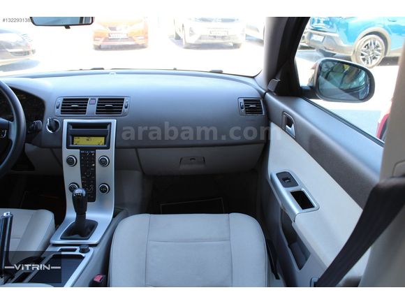 2011 VOLVO S40 1.6 D 115 HP 177.000 KM DE BAKIMLI TERTEMİZ