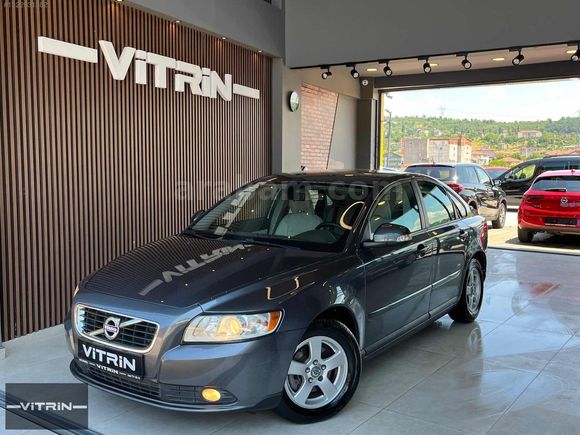 2011 VOLVO S40 1.6 D 115 HP 177.000 KM DE BAKIMLI TERTEMİZ