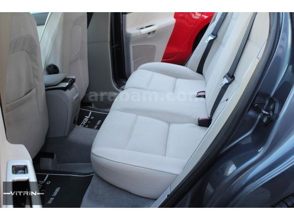 2011 VOLVO S40 1.6 D 115 HP 177.000 KM DE BAKIMLI TERTEMİZ