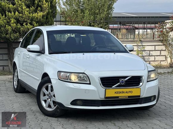 VOLVO S40 HATASIZ AYARINDA TEK LOKAL BOYALI