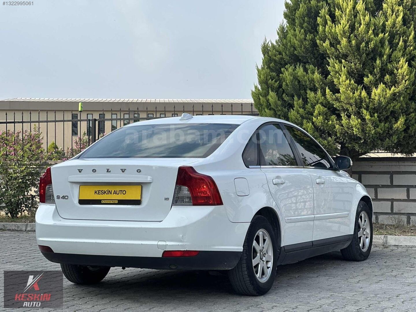 Galeriden Volvo S40 1.6 2009 Model Osmaniye 160.000 km Beyaz 5