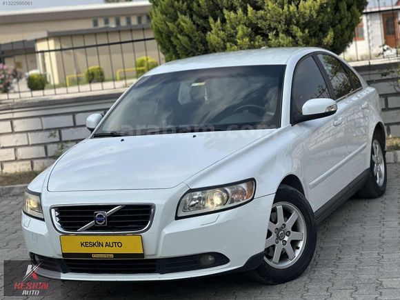 VOLVO S40 HATASIZ AYARINDA TEK LOKAL BOYALI